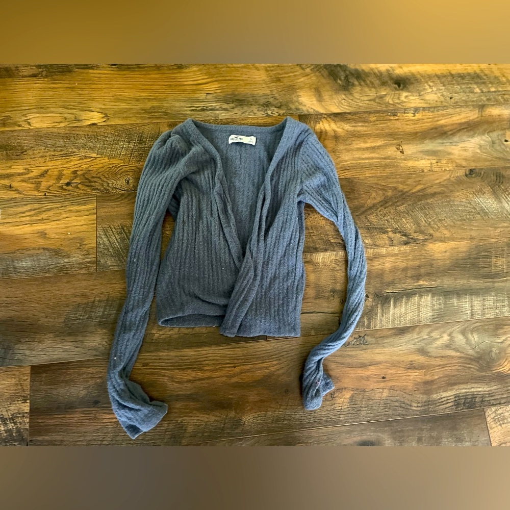 Blue-gray small sweater, super cute